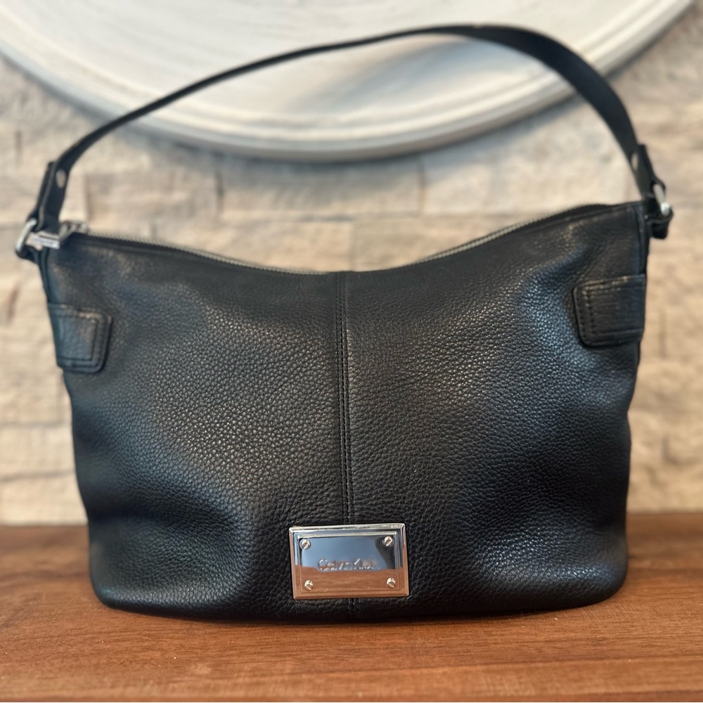Black Calvin Klein shoulder bag